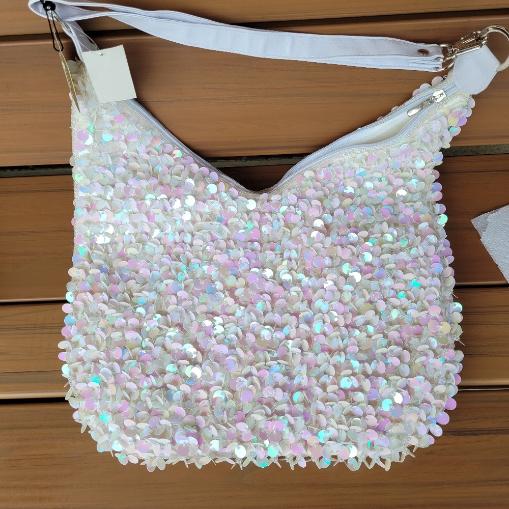 Iridescent white aurora borealis paillet or sequinned shoulder bag or tote. NWT